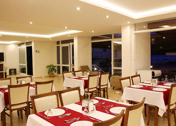 Defne Lorina Marmaris