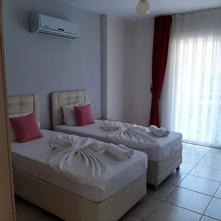 Defne Lorina Hotel