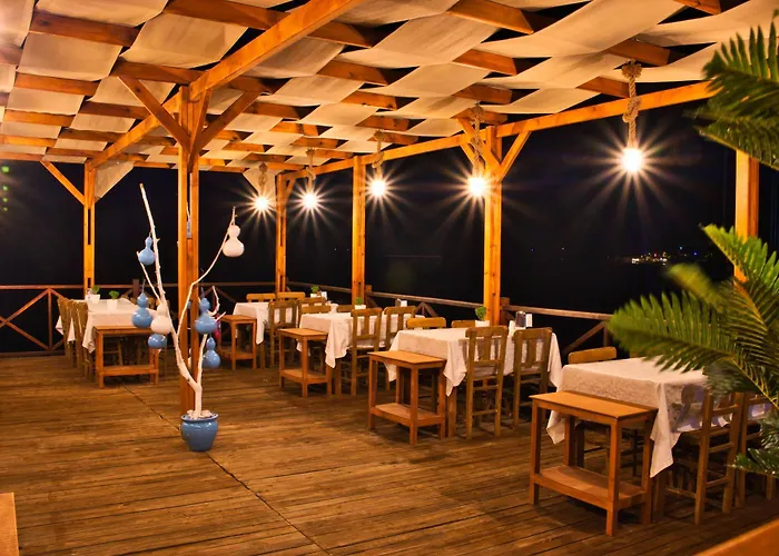 Otel Defne Lorina 2*