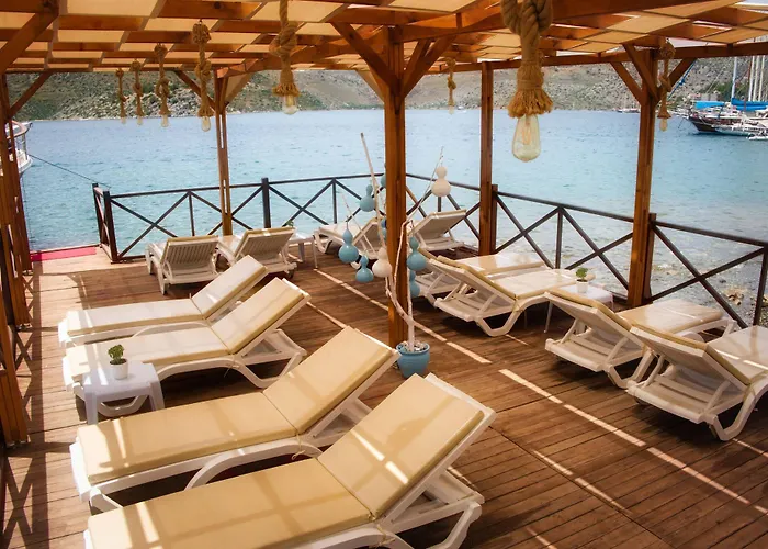 Defne Lorina Otel Marmaris